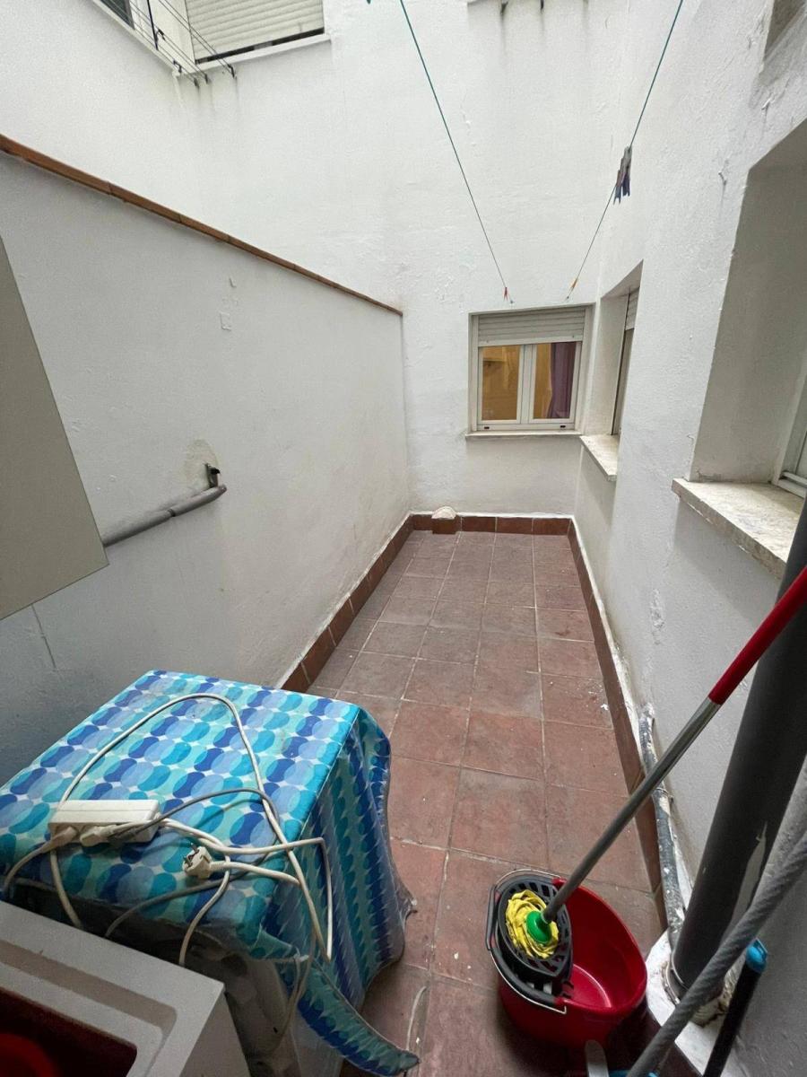 Flat for Rent in Granada