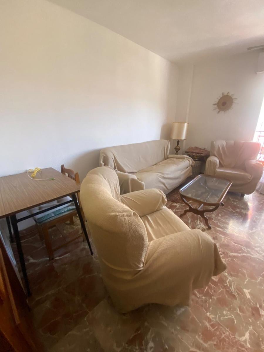 Flat for Rent in Granada