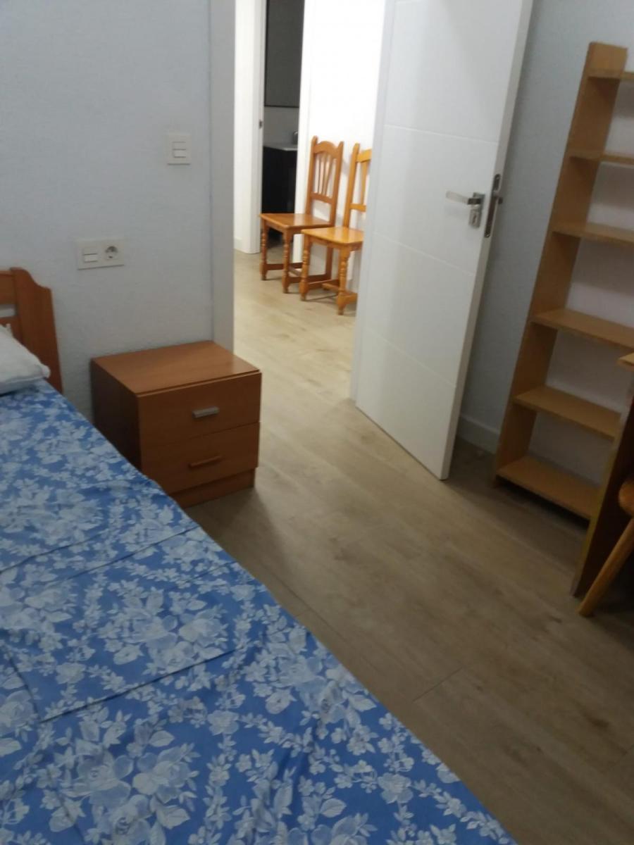 Flat for Rent in Granada