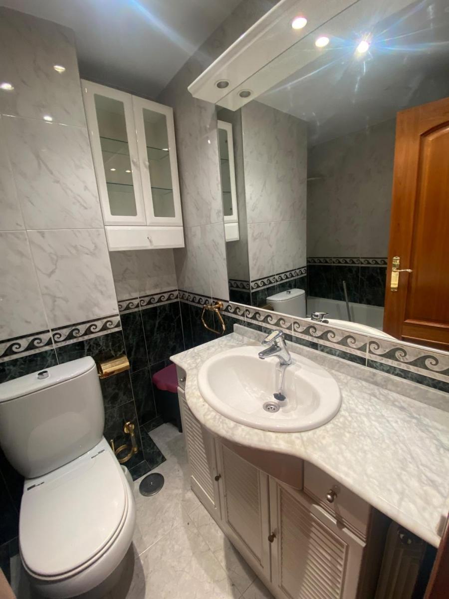 Flat for Rent in Granada