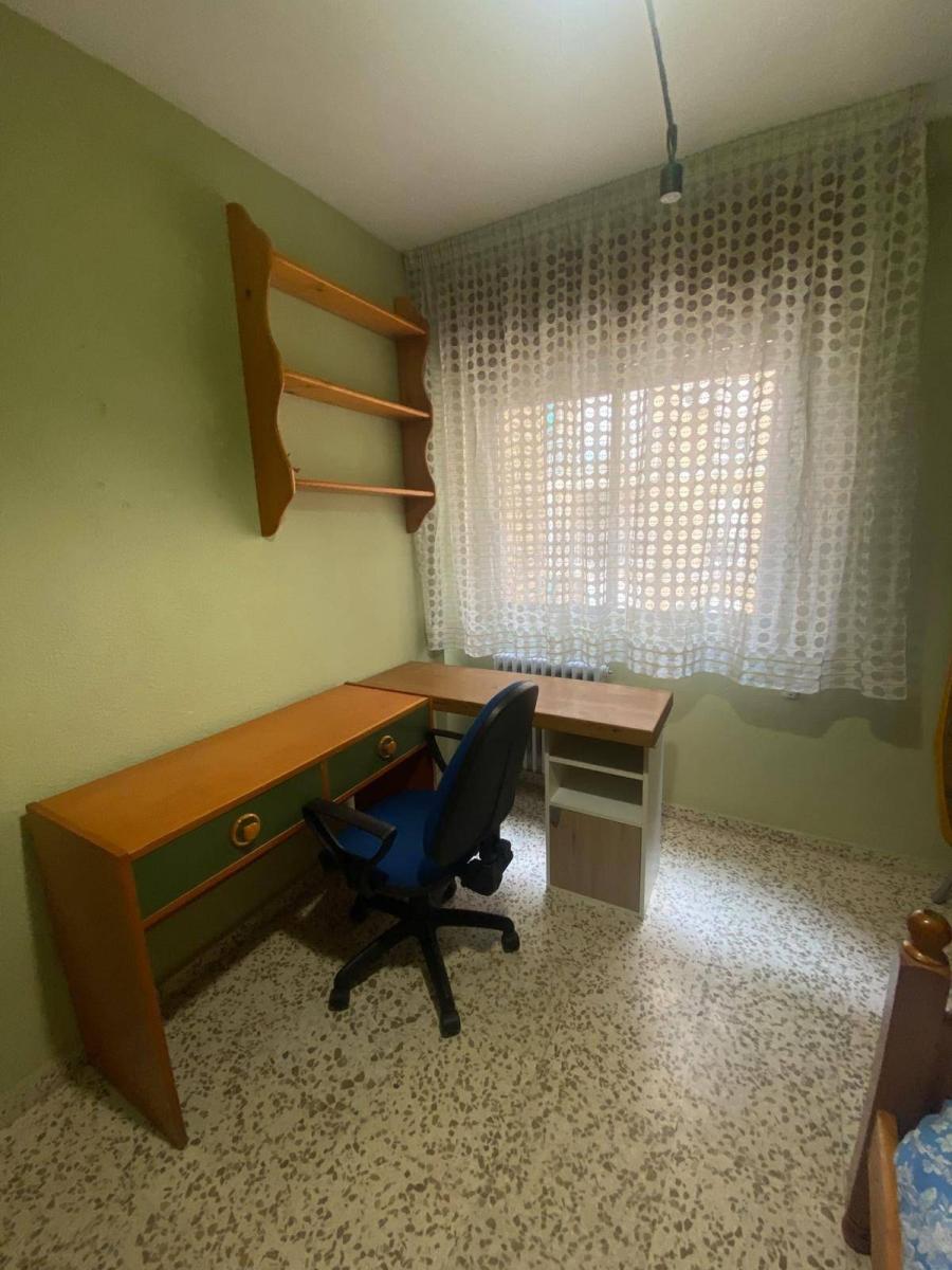 Flat for Rent in Granada
