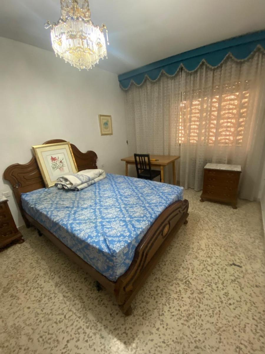 Flat for Rent in Granada
