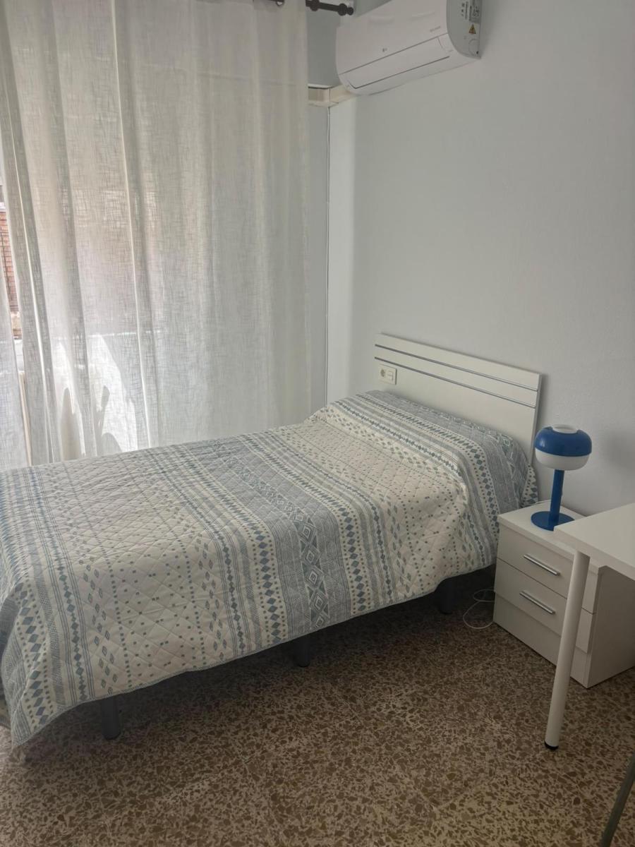 Penthouse for Rent in Granada