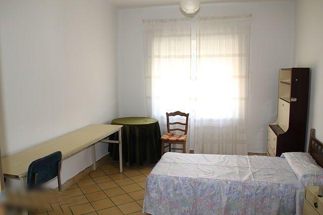 Flat for Rent in Granada