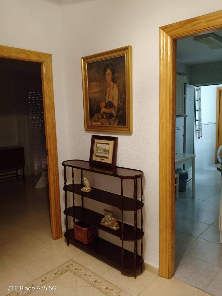 Flat for Rent in Granada
