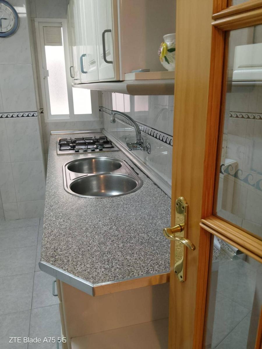 Flat for Rent in Granada