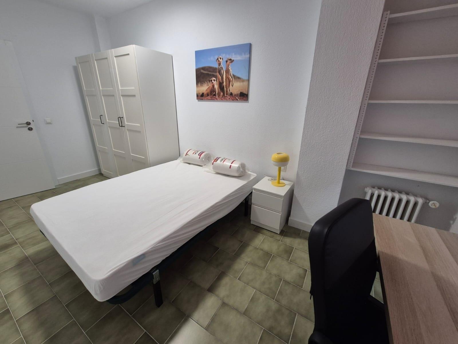 Flat for Rent in Granada