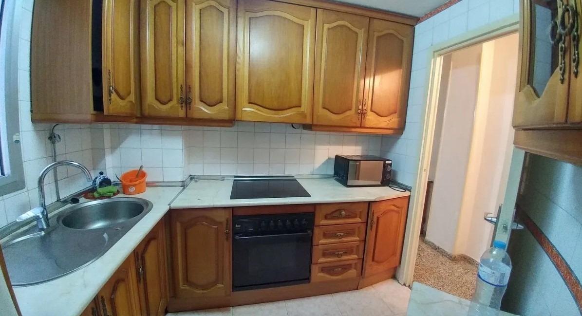 Flat for Rent in Granada