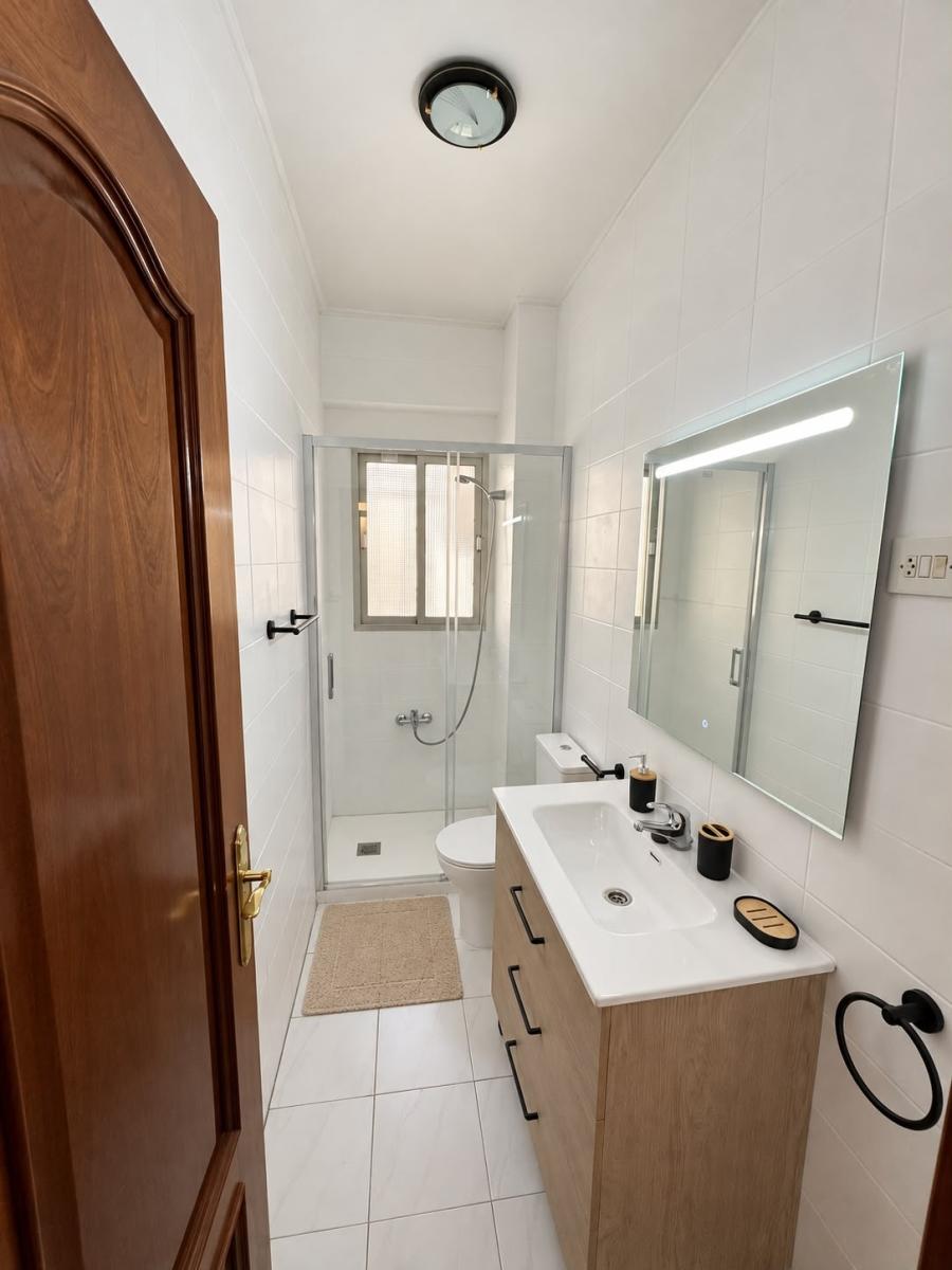 Flat for Rent in Granada