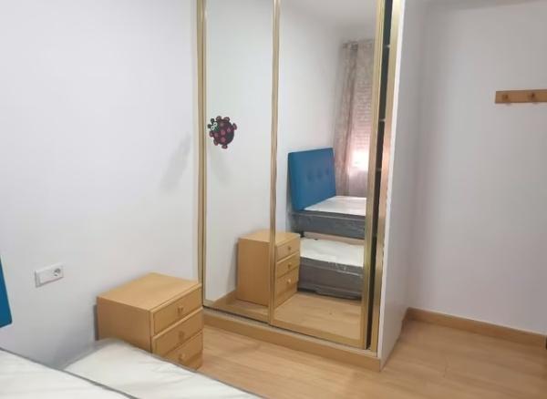 Flat for Rent in Granada