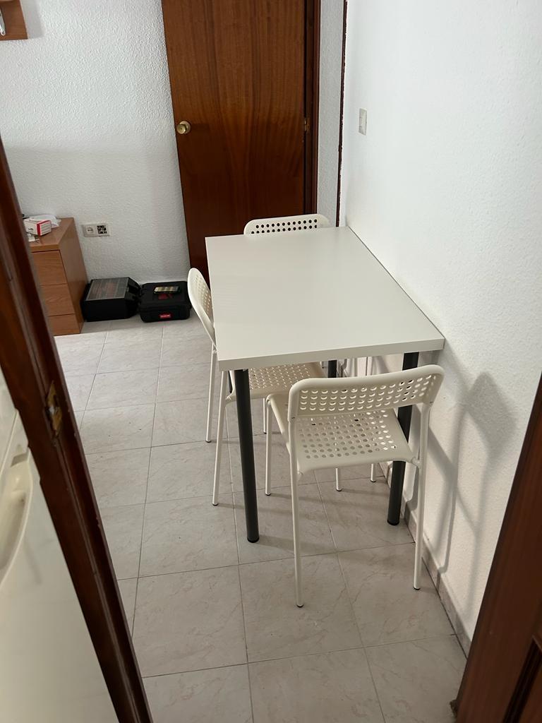 Flat for Rent in Granada