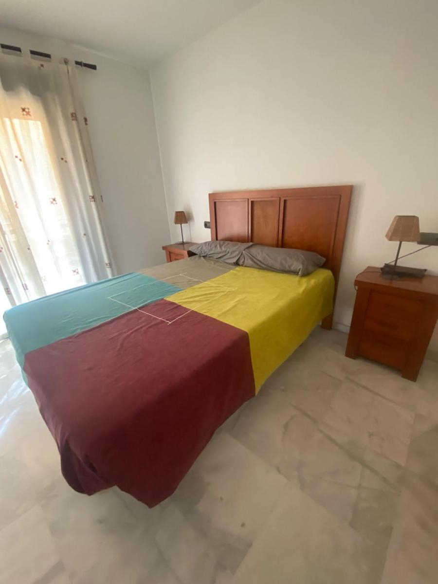 Flat for Rent in Granada