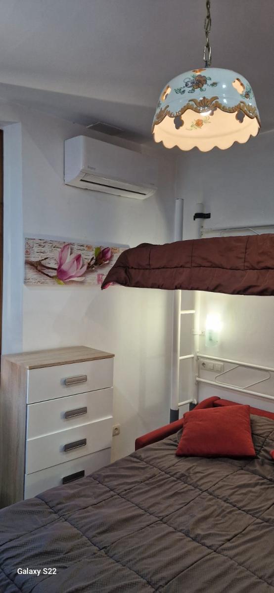 Flat for Rent in Granada