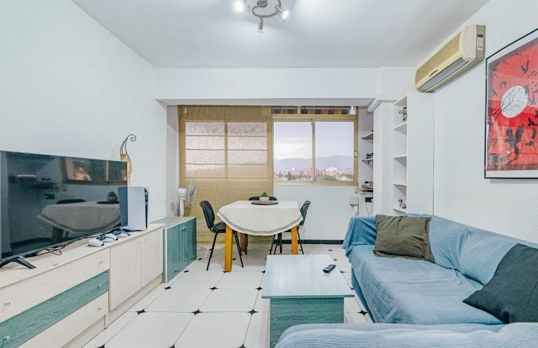 Flat for Rent in Granada
