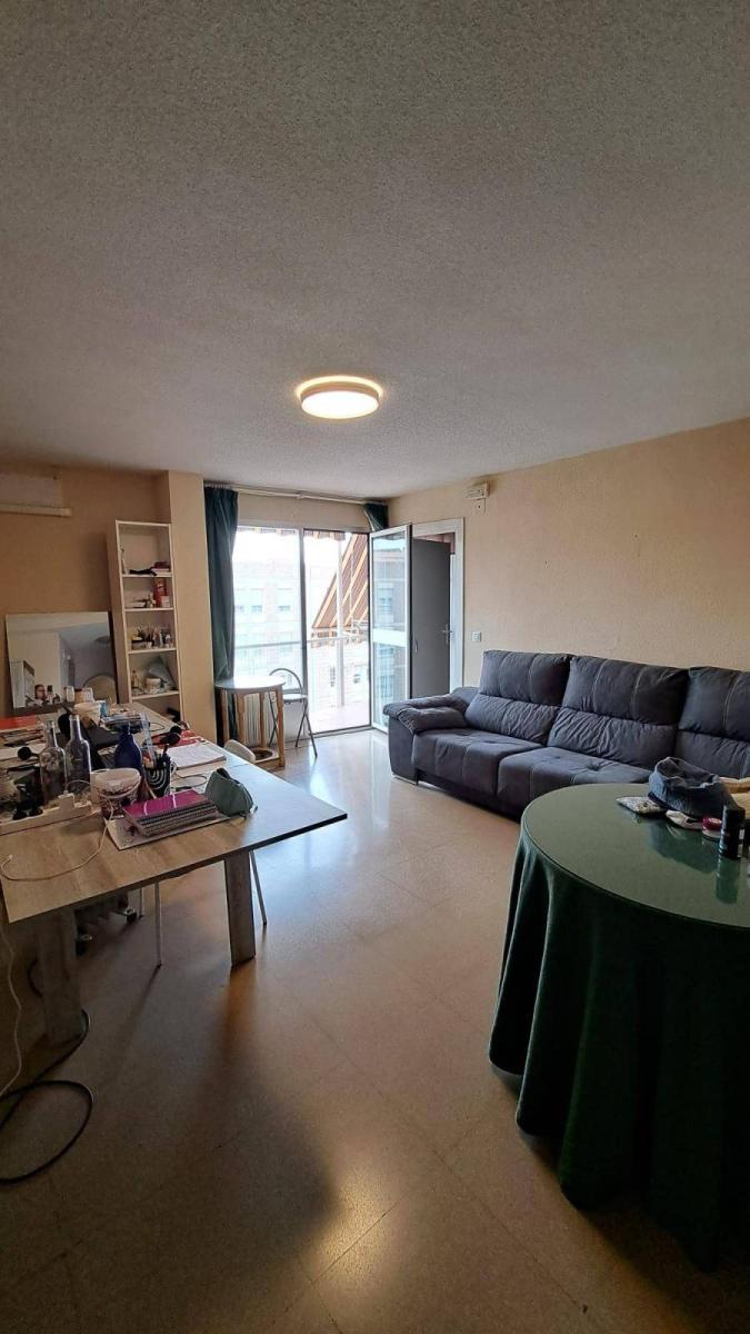 Flat for Rent in Granada