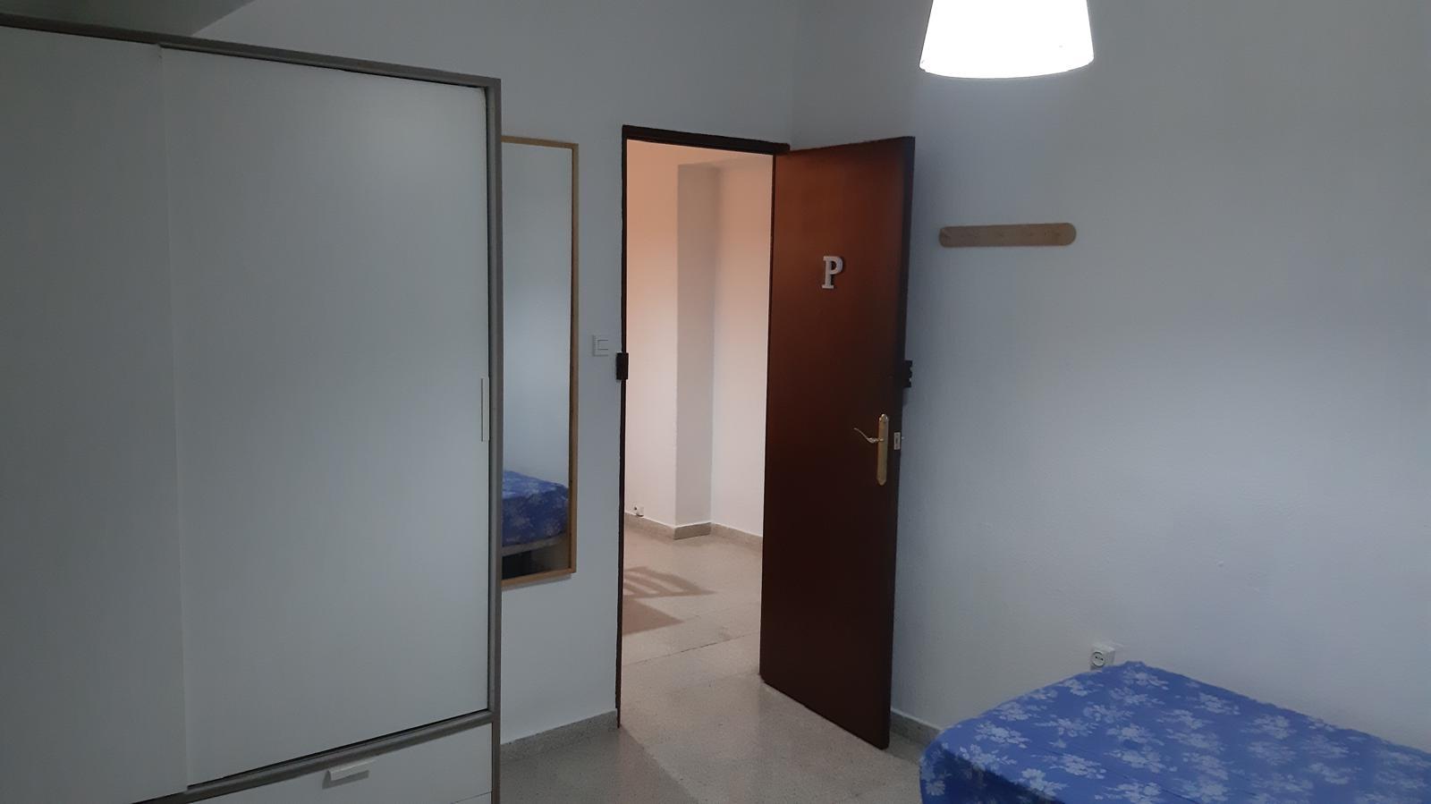 Flat for Rent in Granada