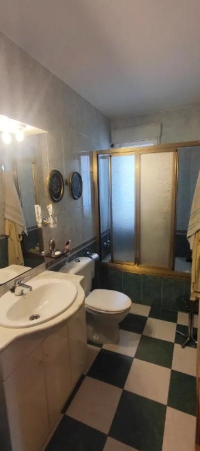 Duplex for Rent in Granada
