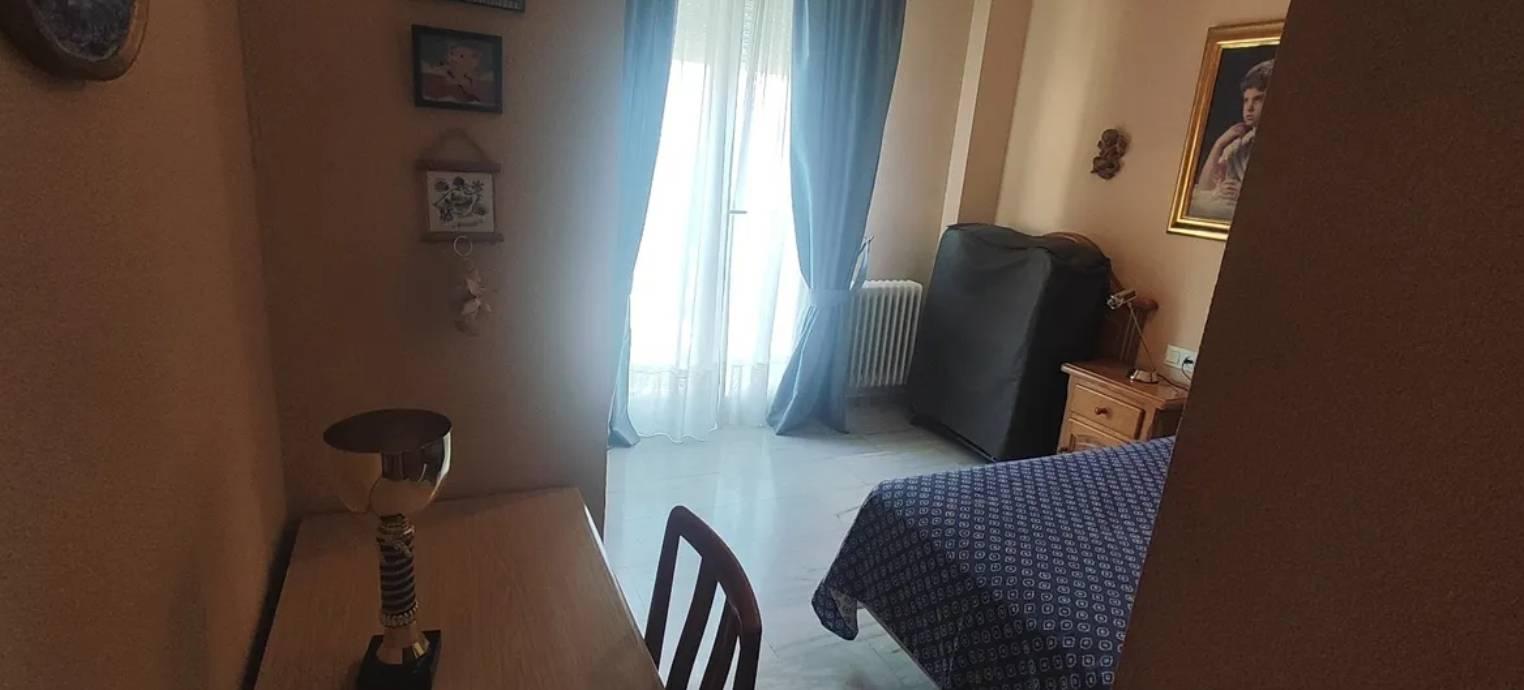 Duplex for Rent in Granada