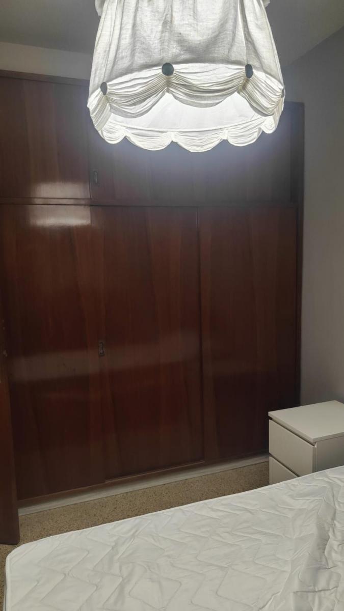 Flat for Rent in Granada