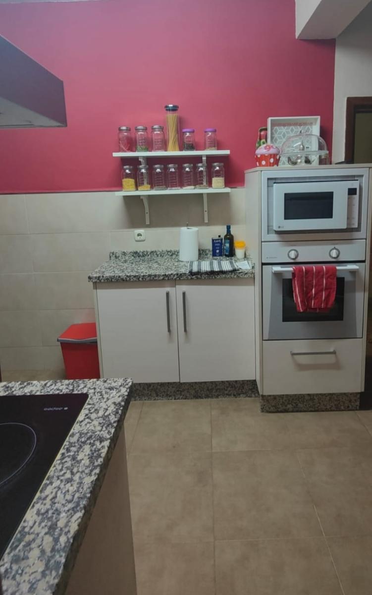 Flat for Rent in Granada