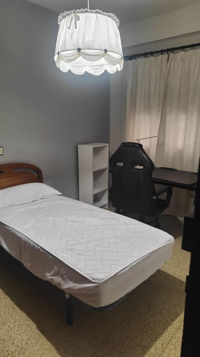 Flat for Rent in Granada