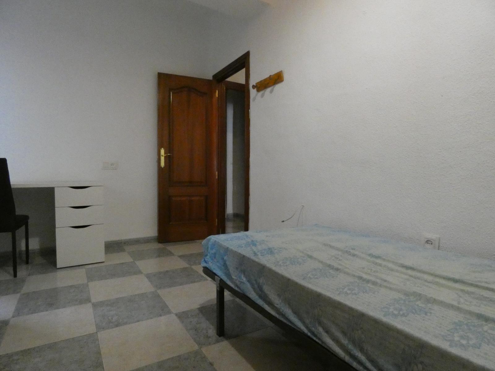 Flat for Rent in Granada