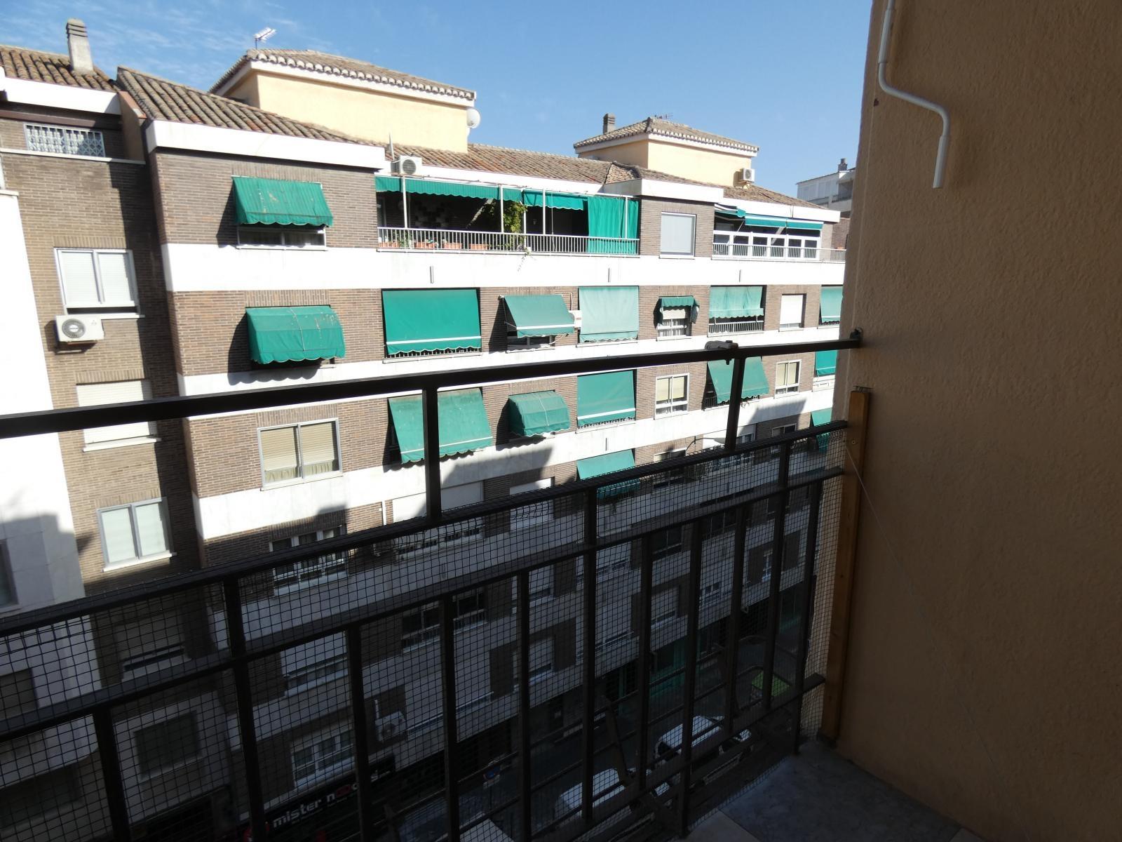 Flat for Rent in Granada