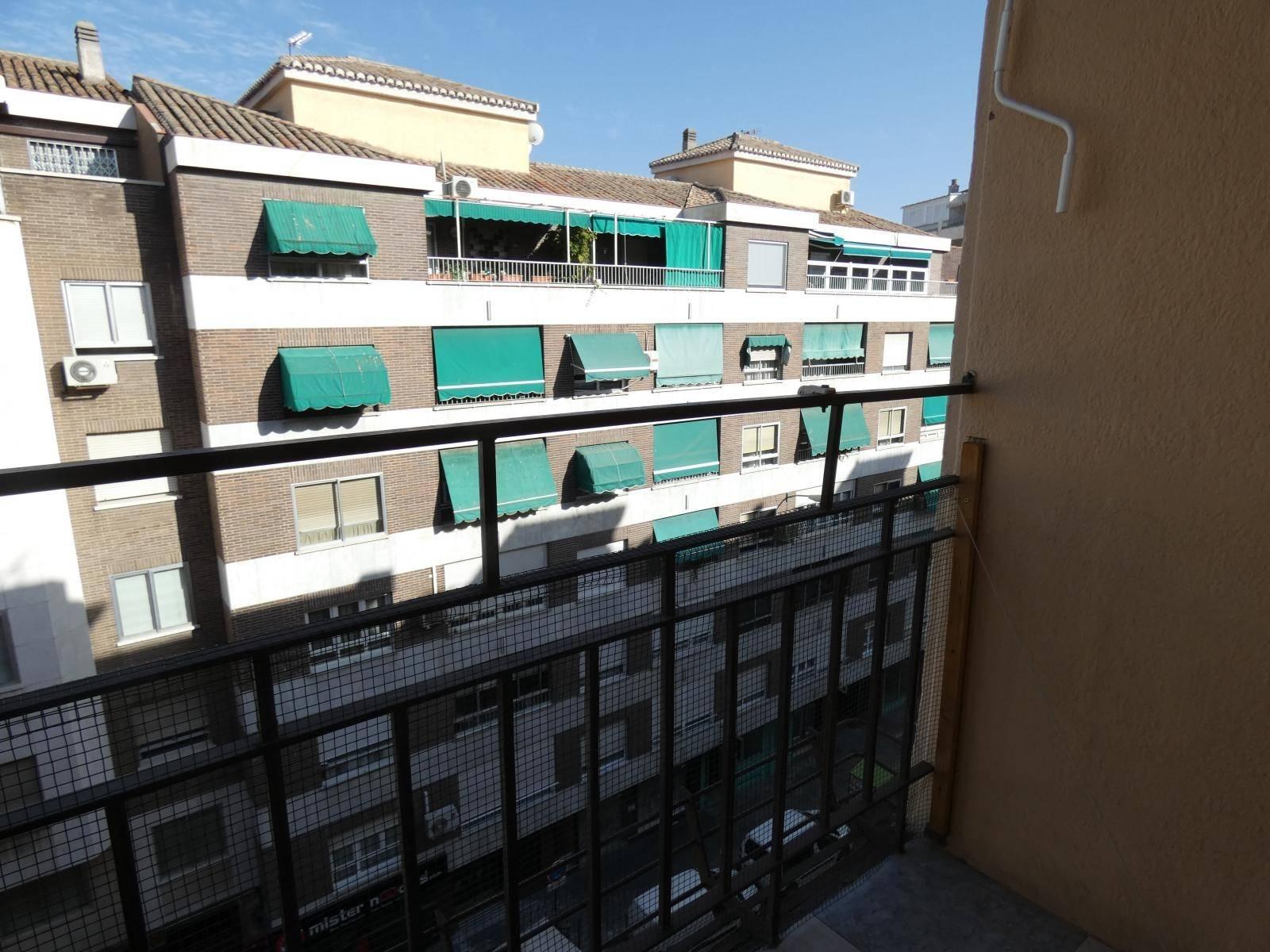 Flat for Rent in Granada