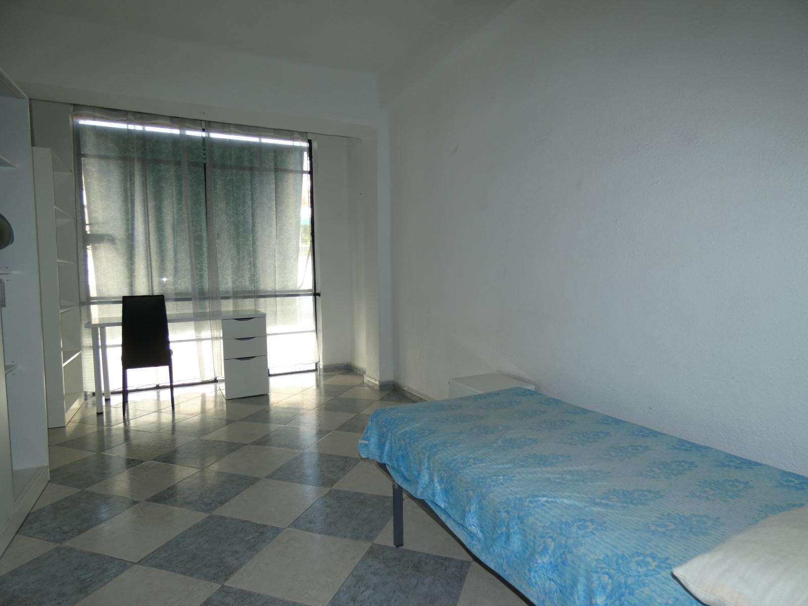 Flat for Rent in Granada