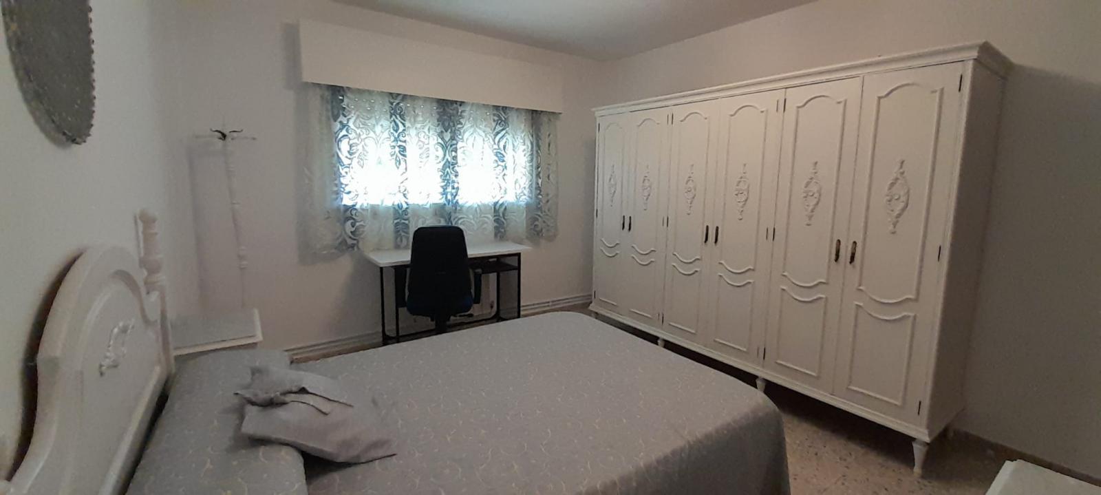Flat for Rent in Granada