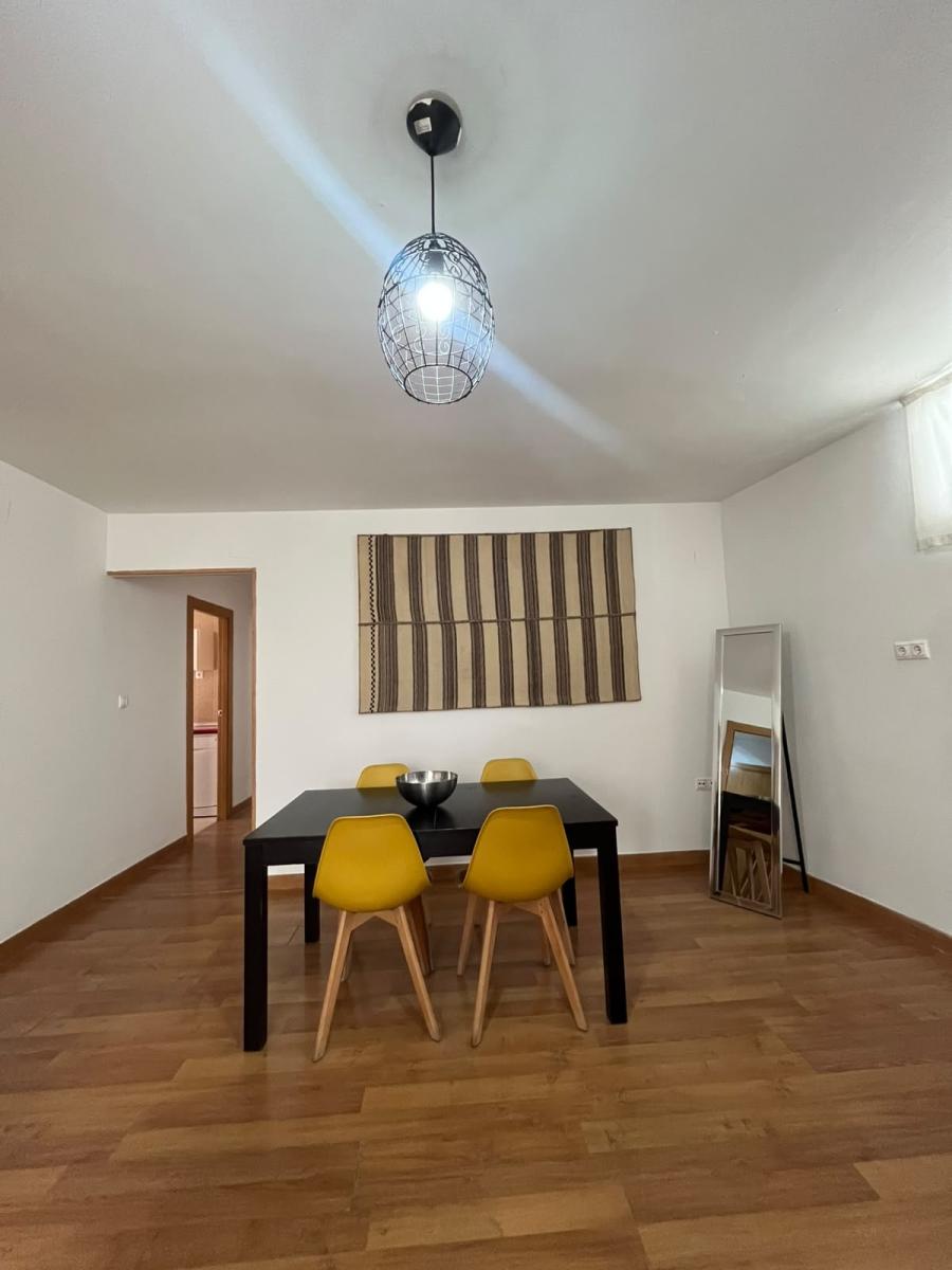 Flat for Rent in Granada