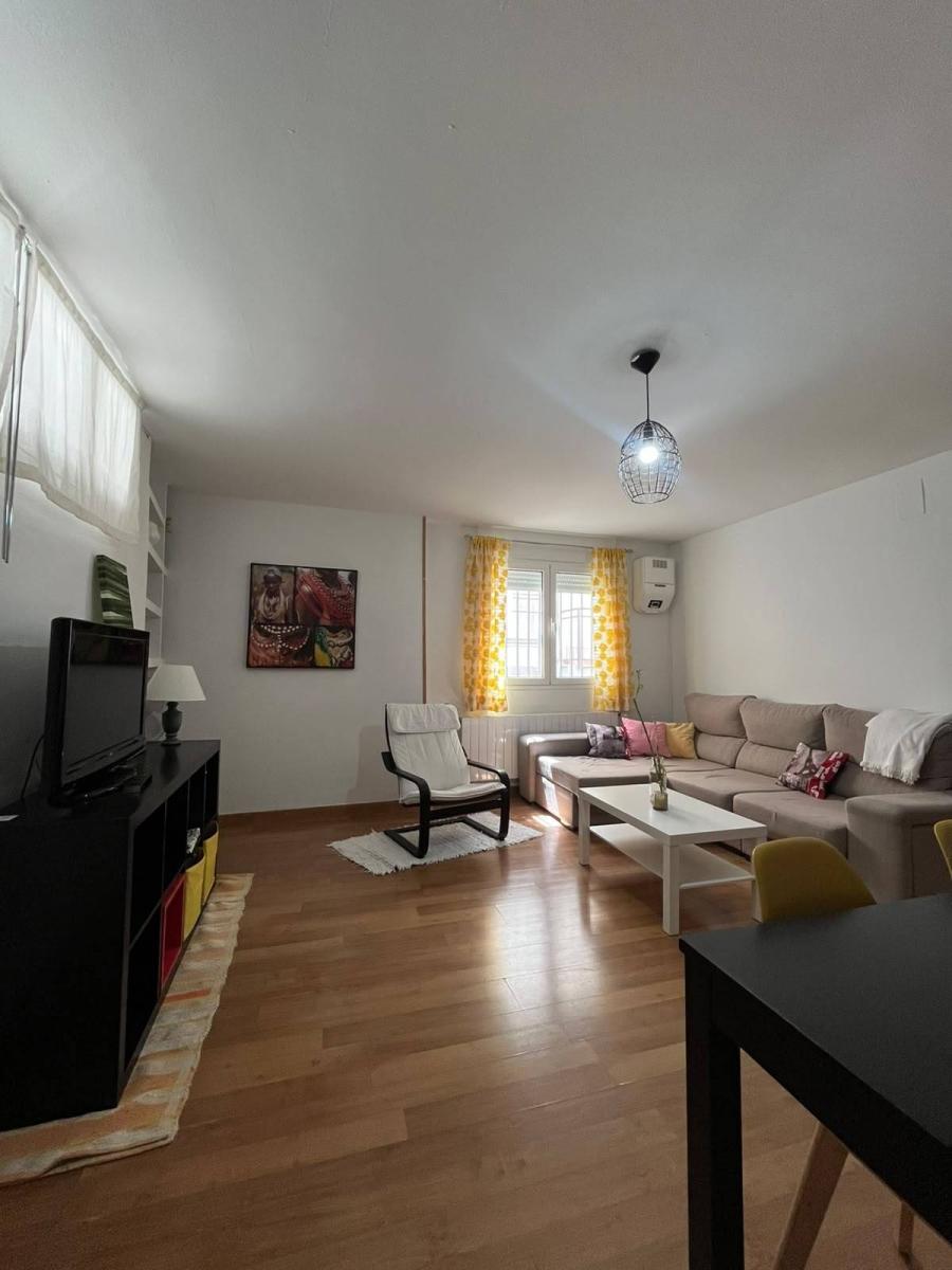 Flat for Rent in Granada
