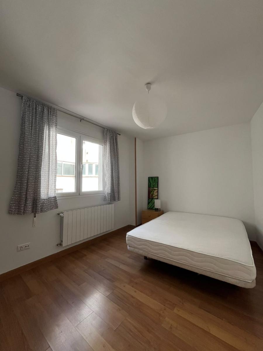 Flat for Rent in Granada