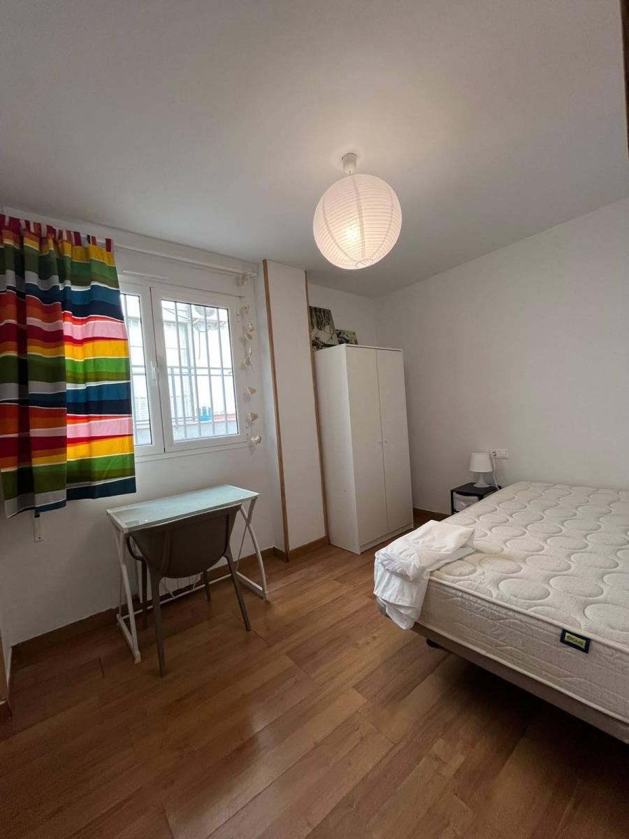 Flat for Rent in Granada