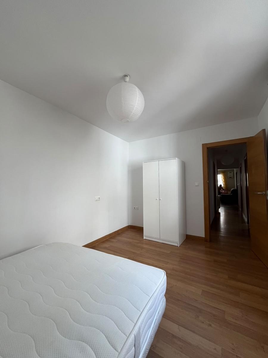 Flat for Rent in Granada