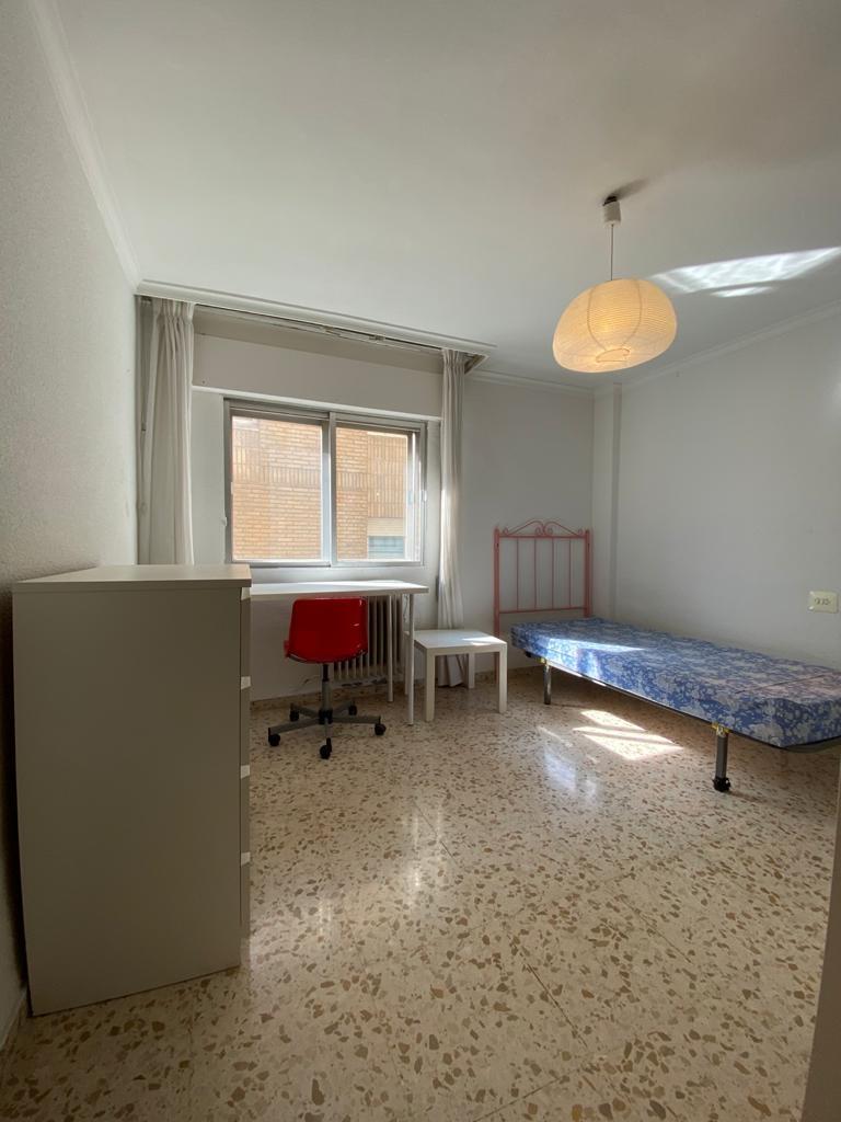 Flat for Rent in Granada