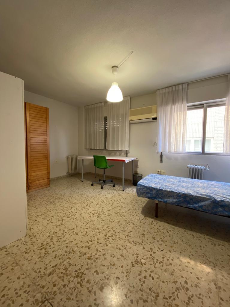 Flat for Rent in Granada