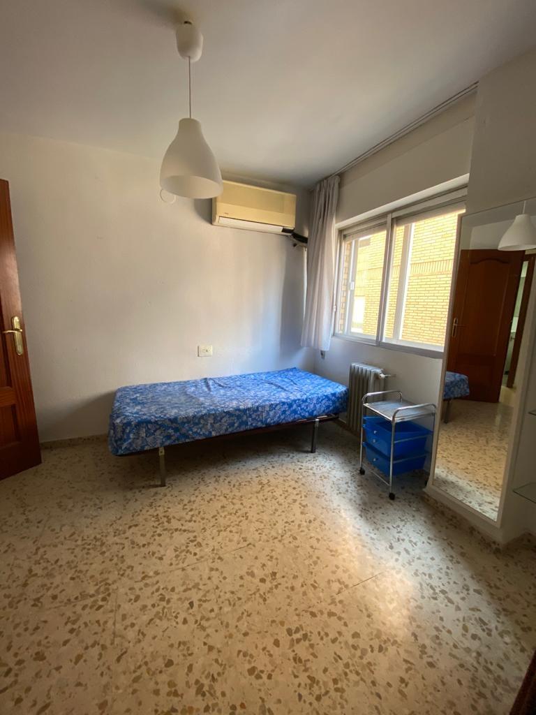 Flat for Rent in Granada