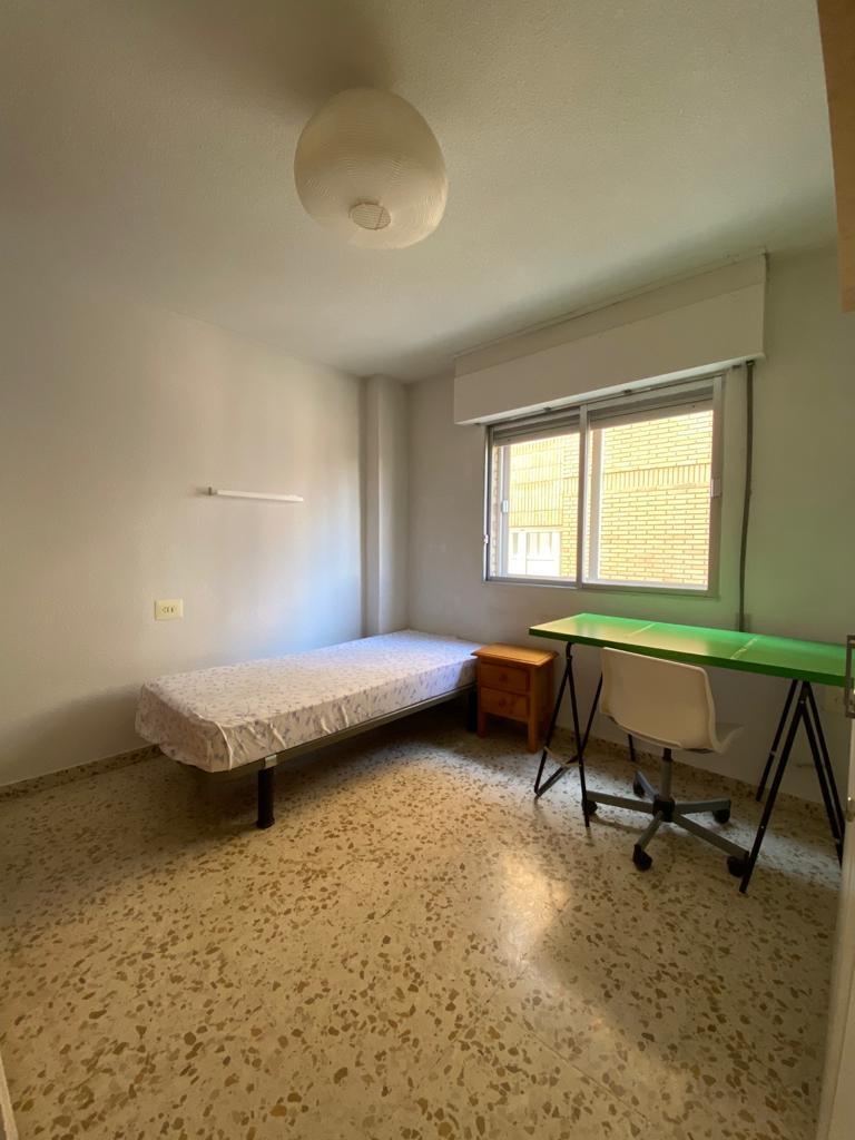 Flat for Rent in Granada