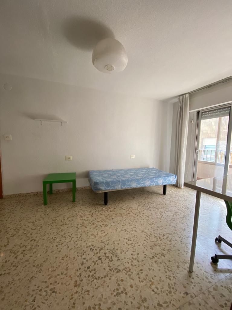 Flat for Rent in Granada