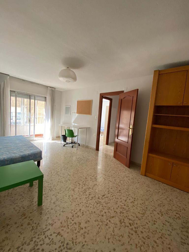 Flat for Rent in Granada