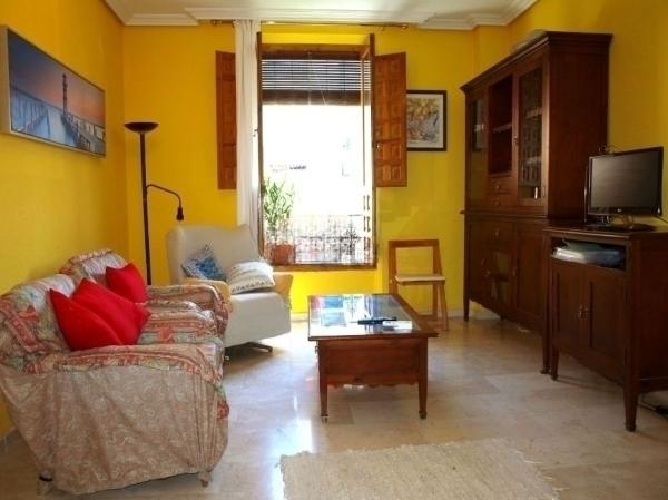 Flat for Rent in Granada