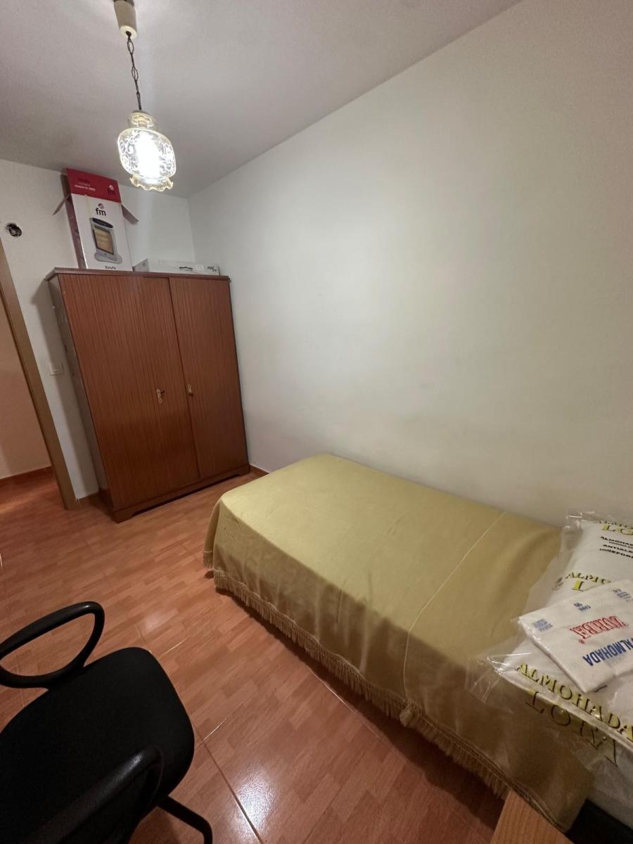 Flat for Rent in Granada