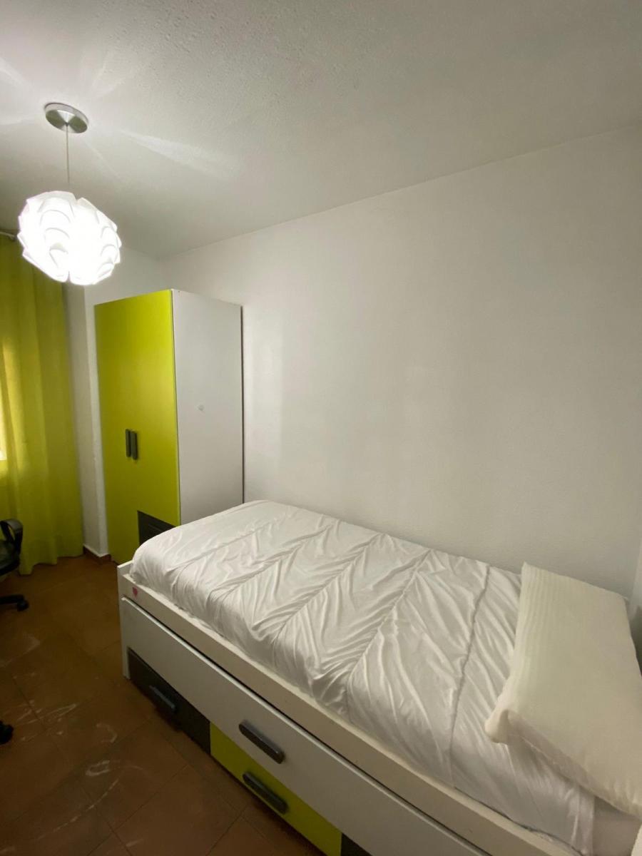 Flat for Rent in Granada