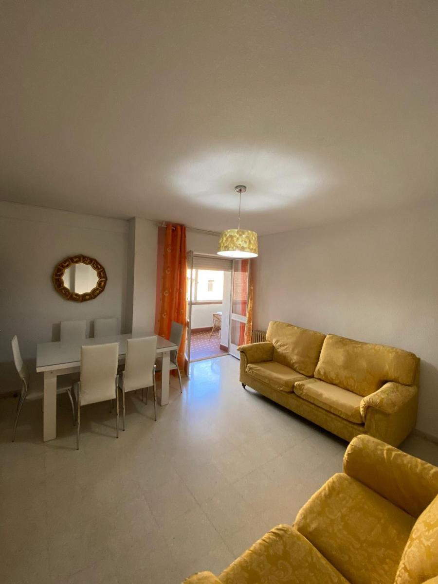 Flat for Rent in Granada
