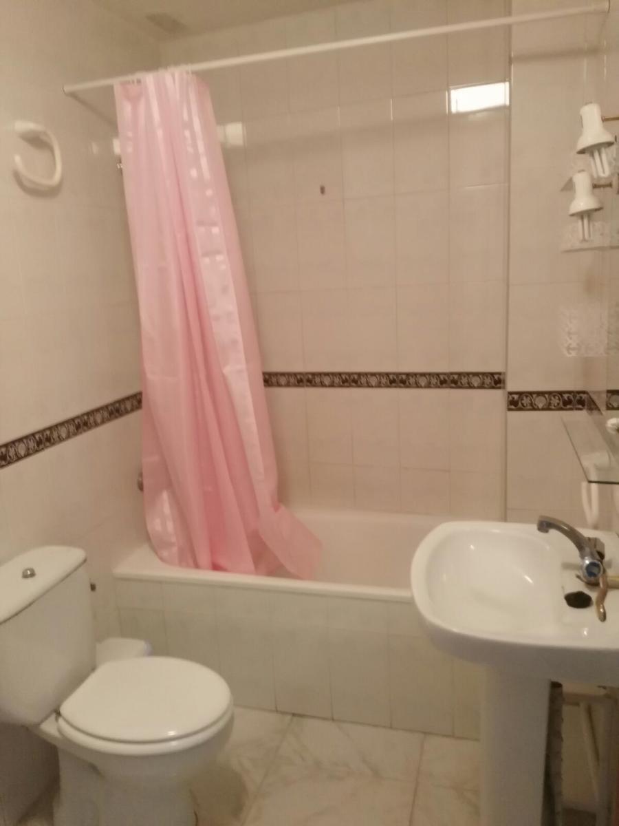Flat for Rent in Granada