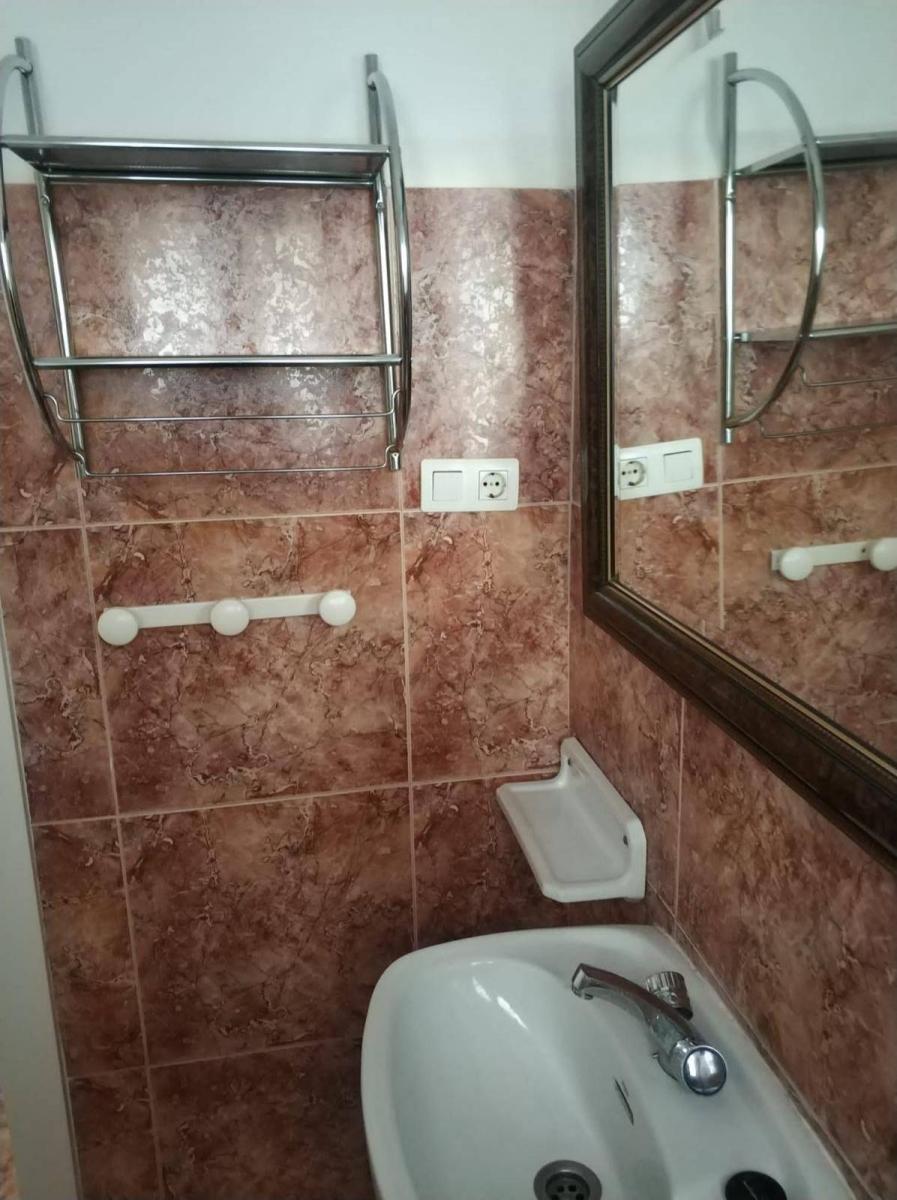 Apartment for Rent in Granada