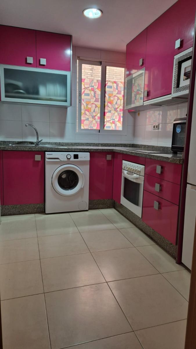 Flat for Rent in Granada
