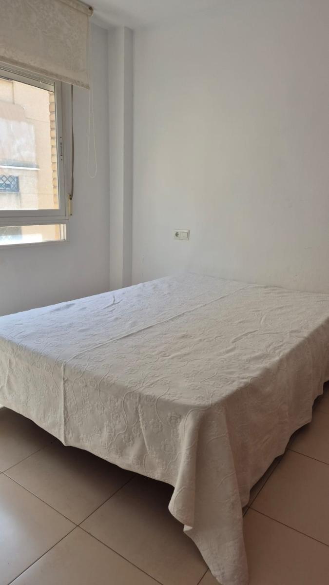 Flat for Rent in Granada