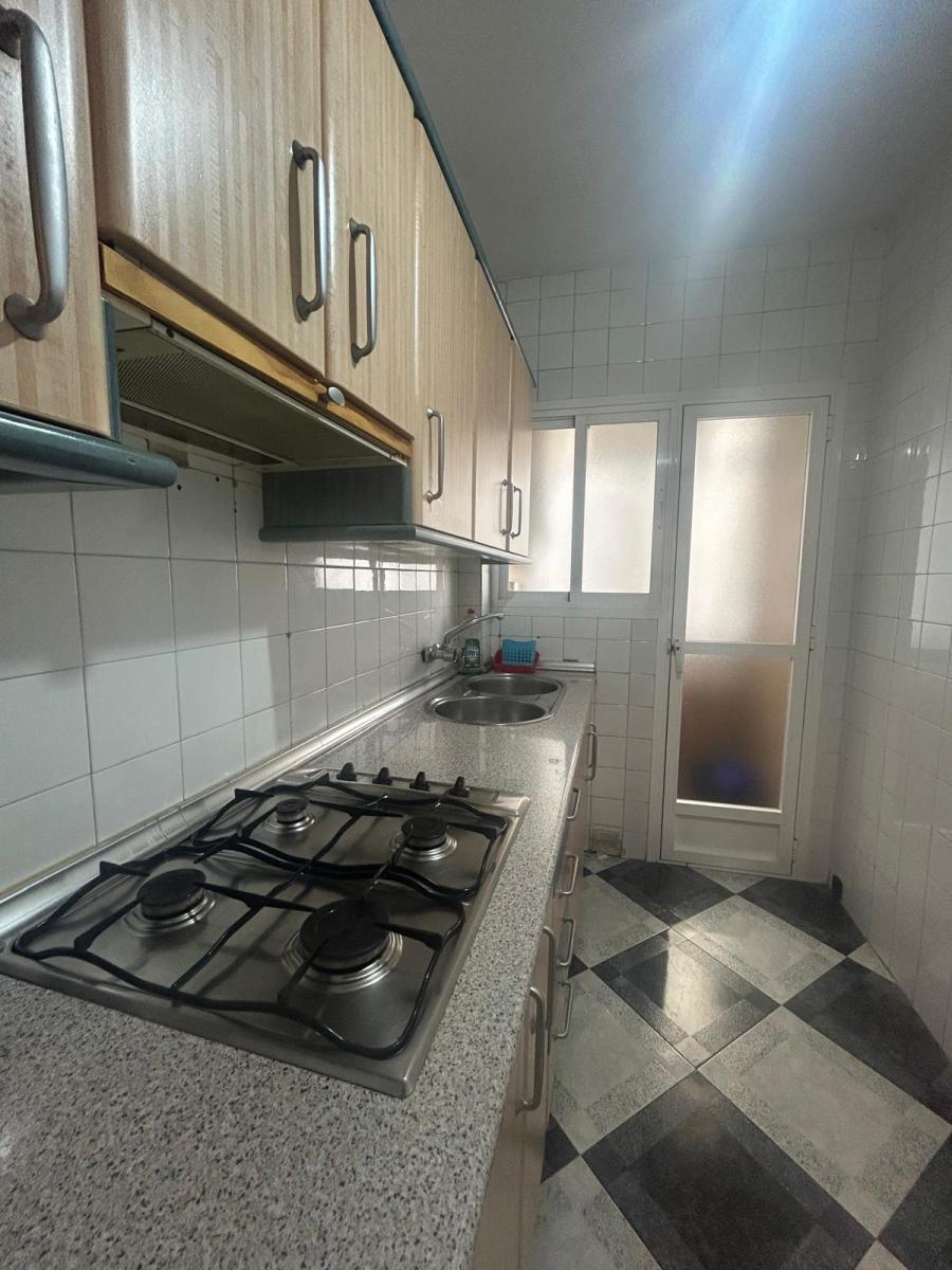 Flat for Rent in Granada